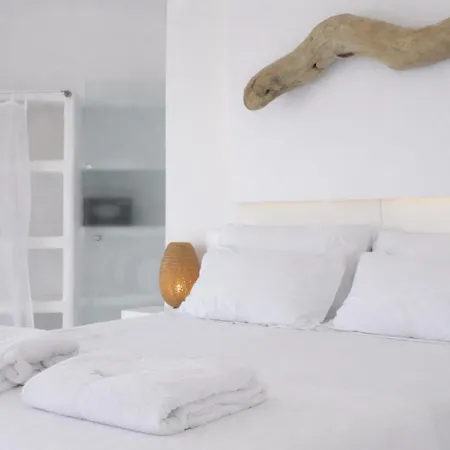 Otel Salt Milos 2*
