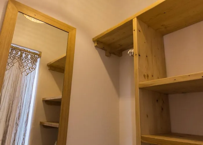 Otel Salt Suites By Mr And Mrs White 2*