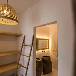 Salt Suites By Mr And Mrs White Hotel
