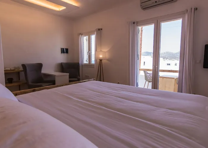 Salt Suites By Mr And Mrs White