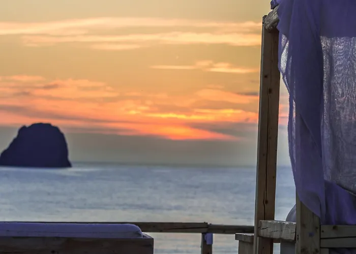 Hotell Salt Milos Pollonia