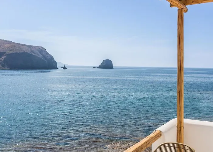 Hotell Salt Milos 2*